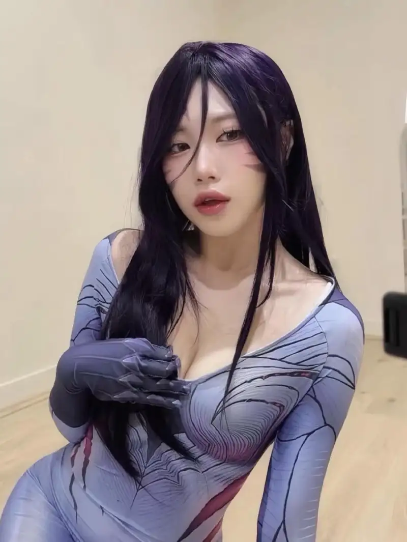 开云APP-卡莎cos：韩国MSI是吧，那先研究一下韩服